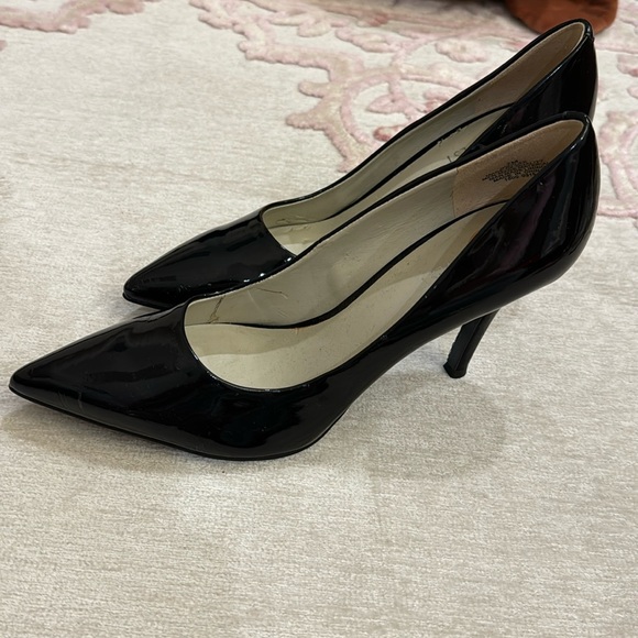 NINE WEST HEELS SIZE 7 - Picture 2 of 16